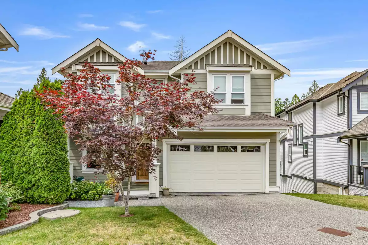 Exterior Front Photo of 24283 104a Avenue, Maple Ridge, BC