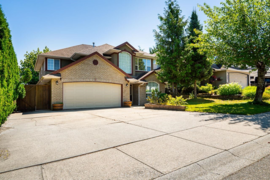 8464 Doerksen Drive, Mission, BC
