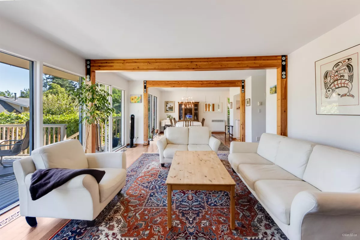 Guest Bathroom Photo of 1115 Lenora Road, Bowen Island, BC