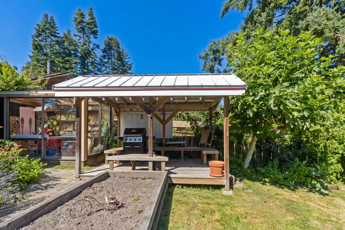 Outdoor Patio Photo of 1115 Lenora Road, Bowen Island, BC