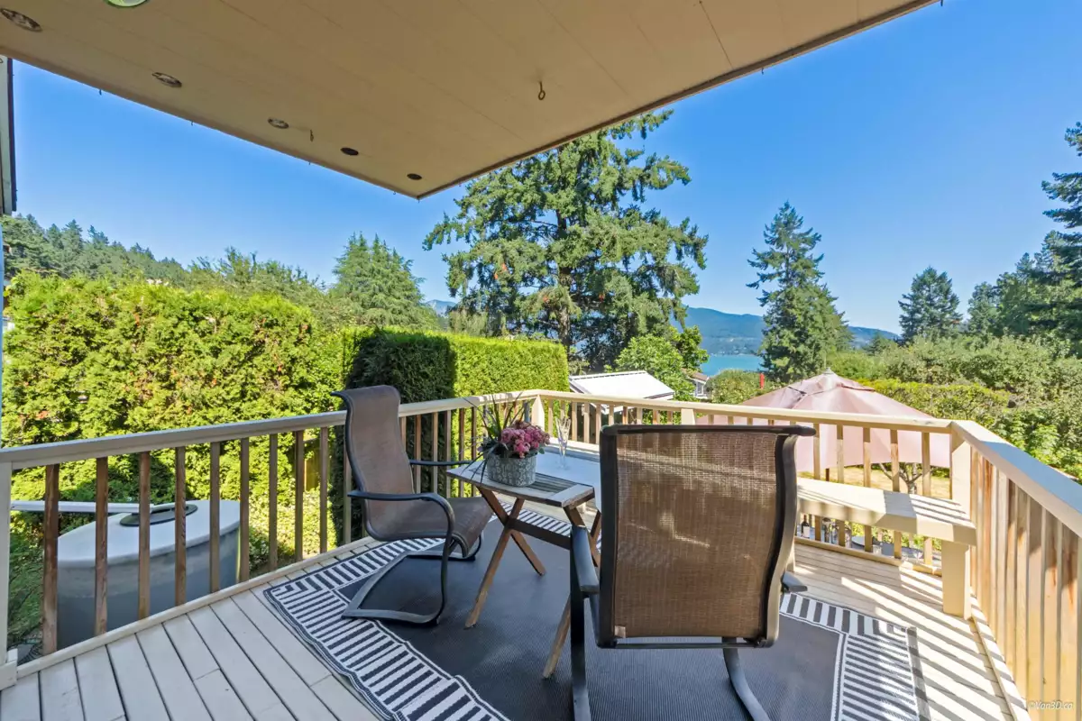 Pantry Photo of 1115 Lenora Road, Bowen Island, BC