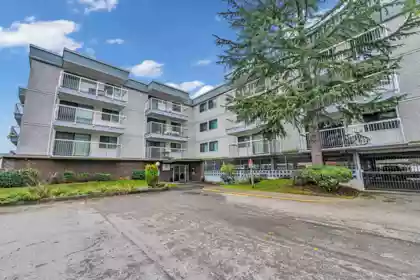209 6420 Buswell Street, Richmond, BC, Richmond — Apartment/Condo for sale