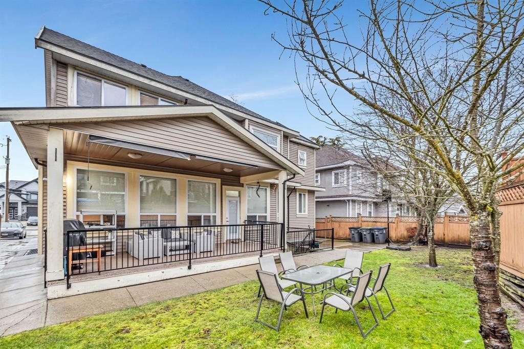 Fitness Center Photo Near 14456 76 Avenue, Surrey, BC