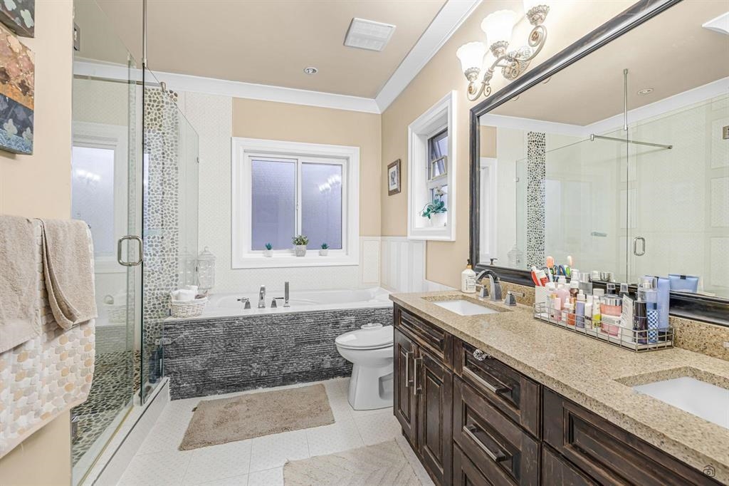 Garage Interior Photo of 14456 76 Avenue, Surrey, BC