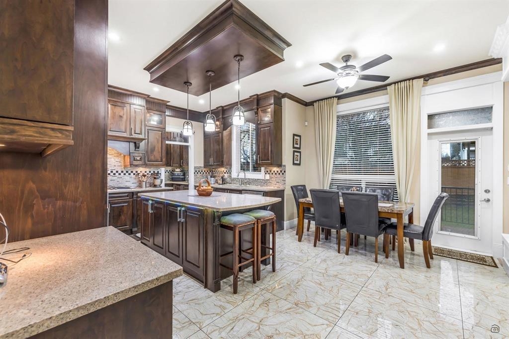 Walk-In Closet Photo of 14456 76 Avenue, Surrey, BC