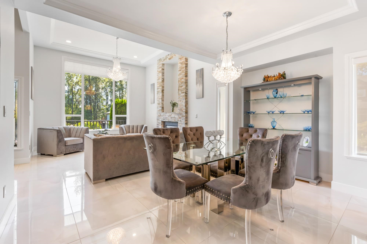 Kitchen Island Photo of 23717 110 Avenue, Maple Ridge, BC