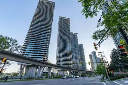 5302 4880 Lougheed Highway, Burnaby, BC, Burnaby — Apartment/Condo for sale