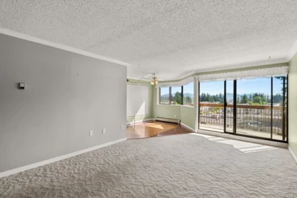 703 31955 Old Yale Road, Abbotsford, BC, Abbotsford — Apartment/Condo for sale