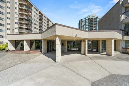 703 31955 Old Yale Road, Abbotsford, BC, Abbotsford — Apartment/Condo for sale