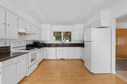 1456 Chartwell Drive, West Vancouver, BC, West Vancouver — Single Family Residence for sale