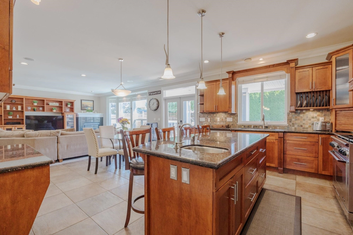 Breakfast Nook Photo of 6648 181 Street, Surrey, BC