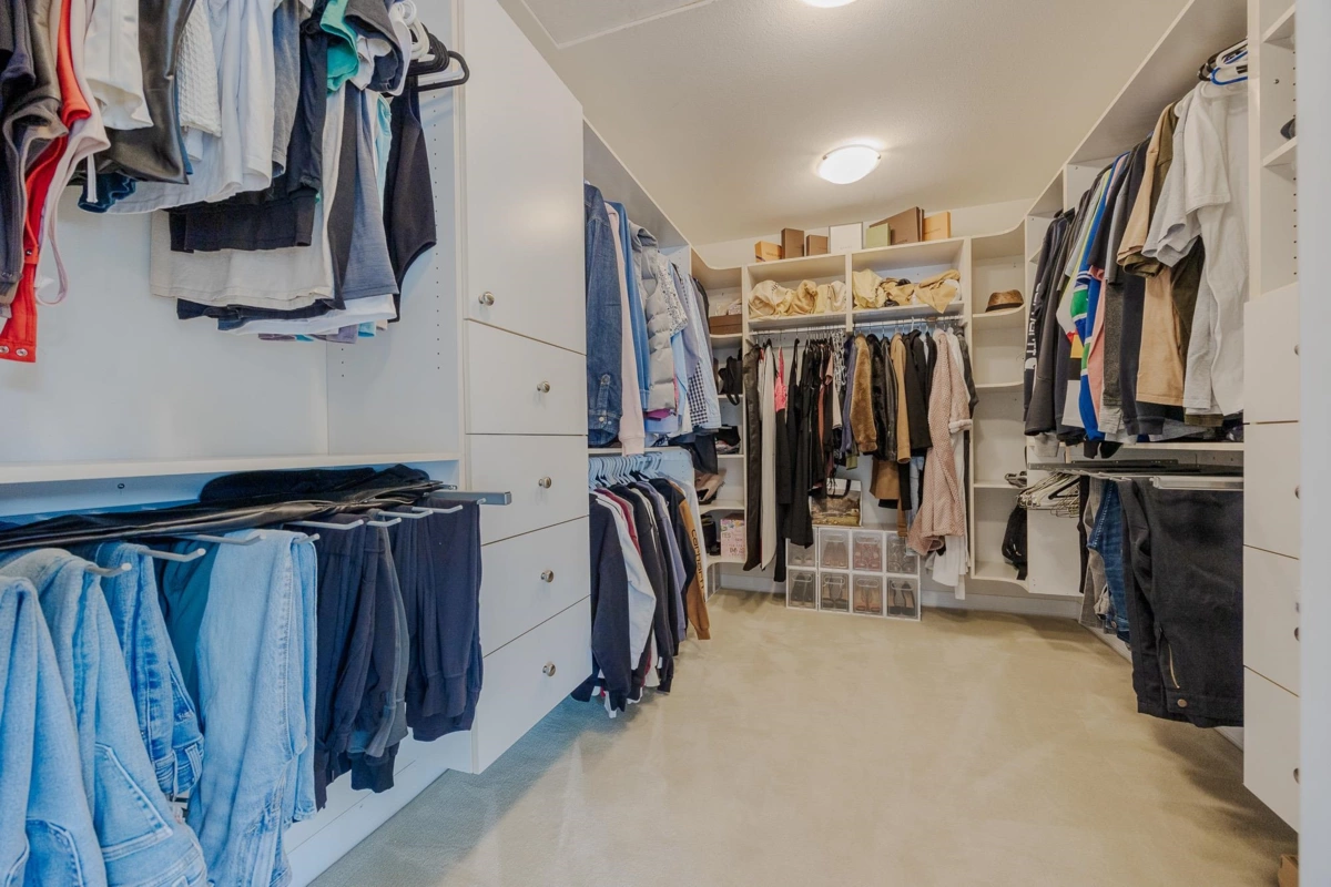 Mudroom Photo of 6648 181 Street, Surrey, BC