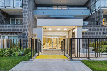 317 2002 St. George Street, Port Moody, BC, Port Moody — Apartment/Condo for sale