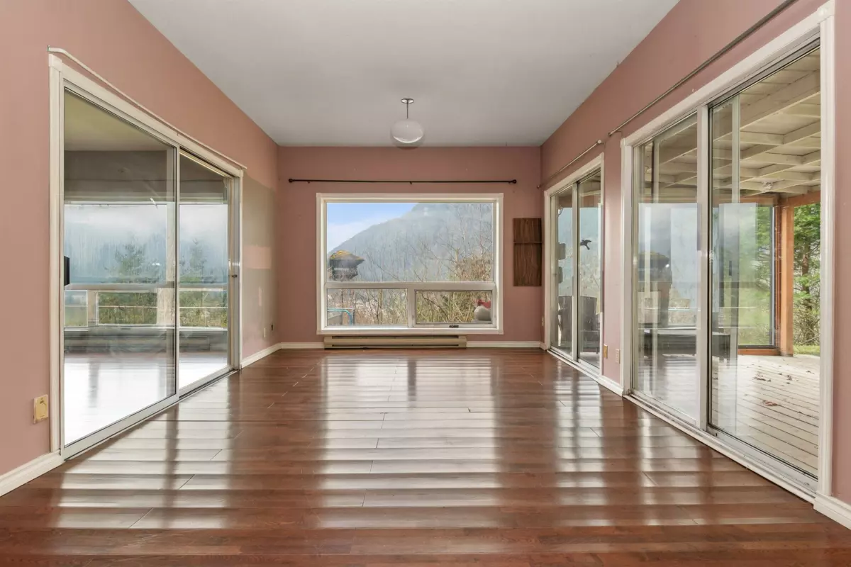 Powder Room Photo of 21703 Thacker Mtn Road, Hope, BC