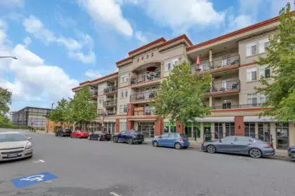 104 2632 Pauline Street, Abbotsford, BC, Abbotsford — Apartment/Condo for sale