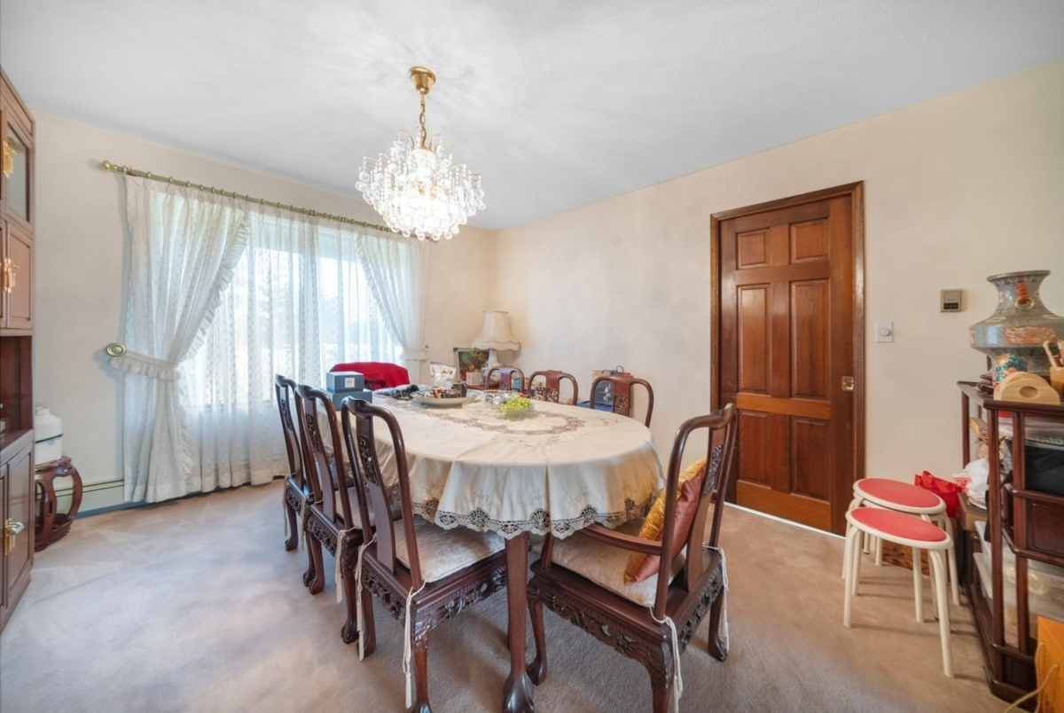 Kitchen Photo of 8008 Woodhurst Drive, Burnaby, BC