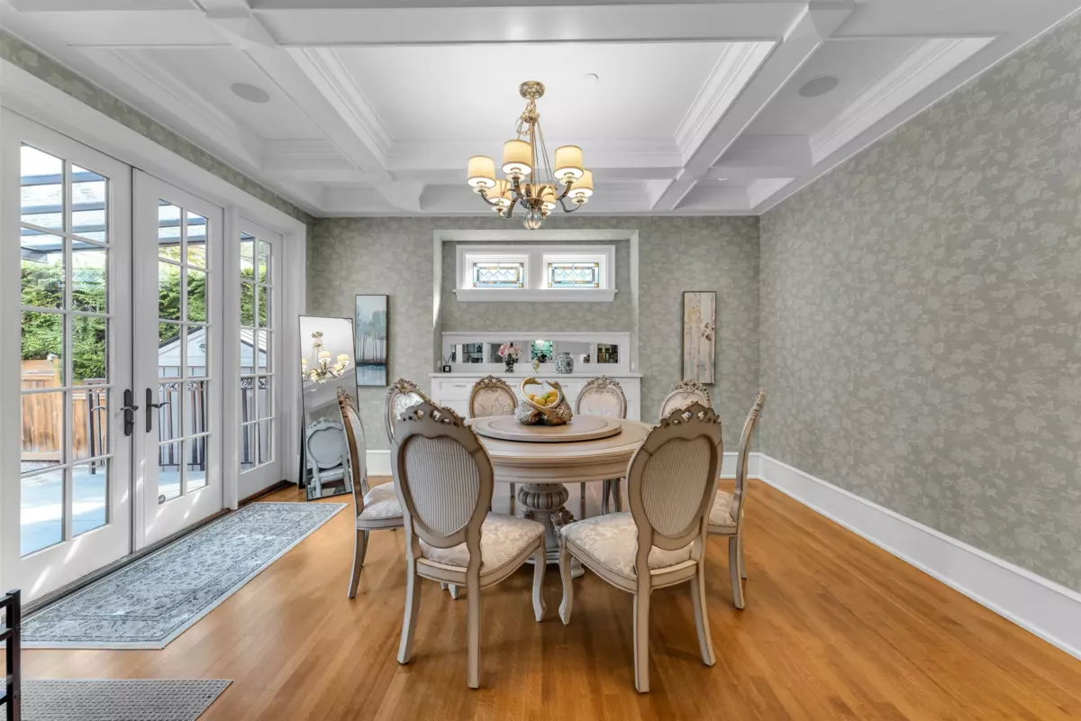 Family Room Photo of 2937 W 45th Avenue, Vancouver, BC