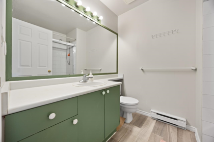 Office / Den Photo of 204 16233 82 Avenue, Surrey, BC