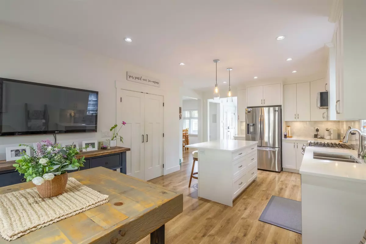 Bedroom 2 Photo of 903 Walls Avenue, Coquitlam, BC