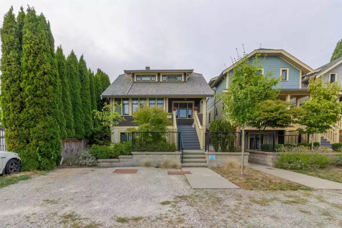 Fitness Center Photo Near 903 Walls Avenue, Coquitlam, BC