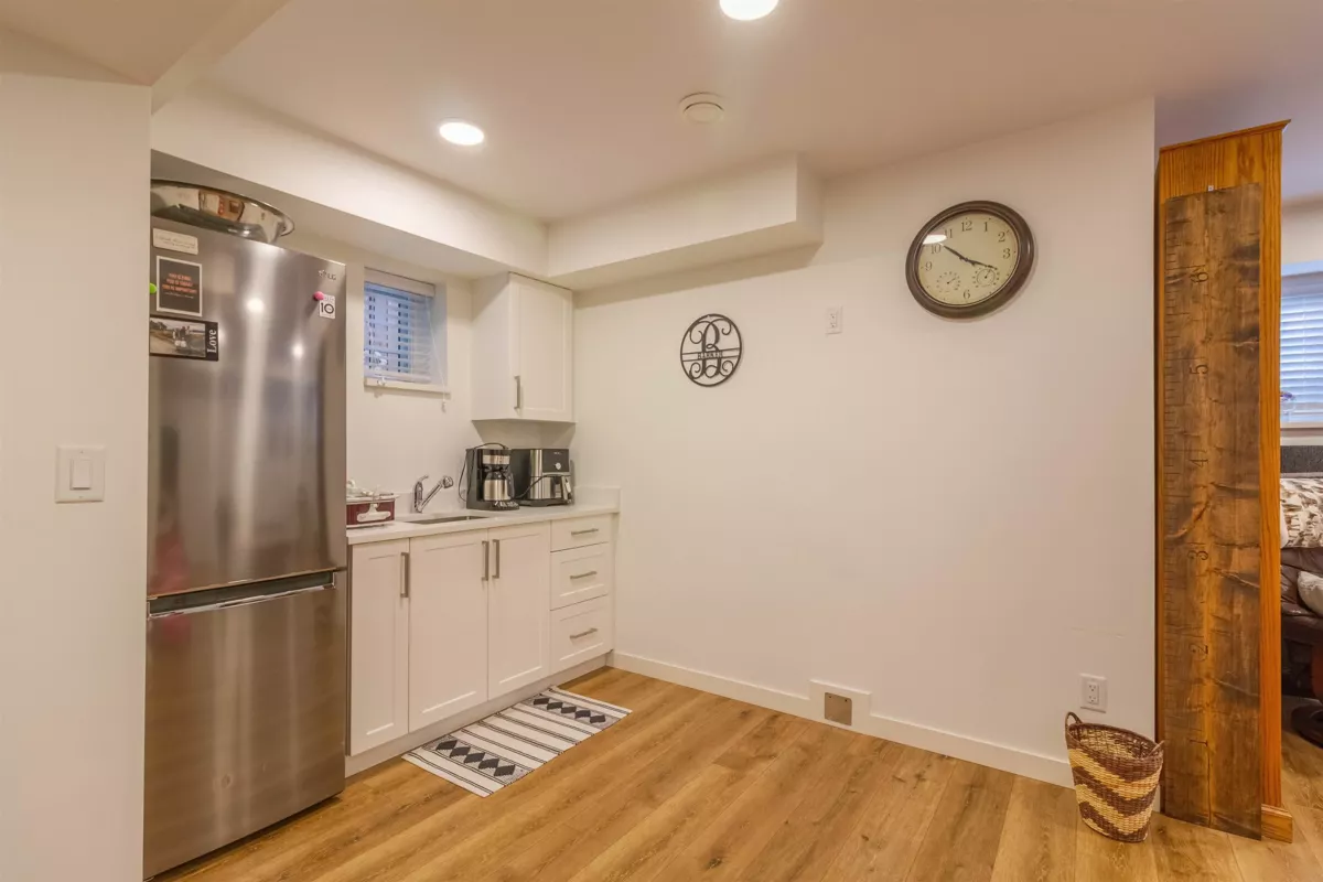Laundry Room Photo of 903 Walls Avenue, Coquitlam, BC