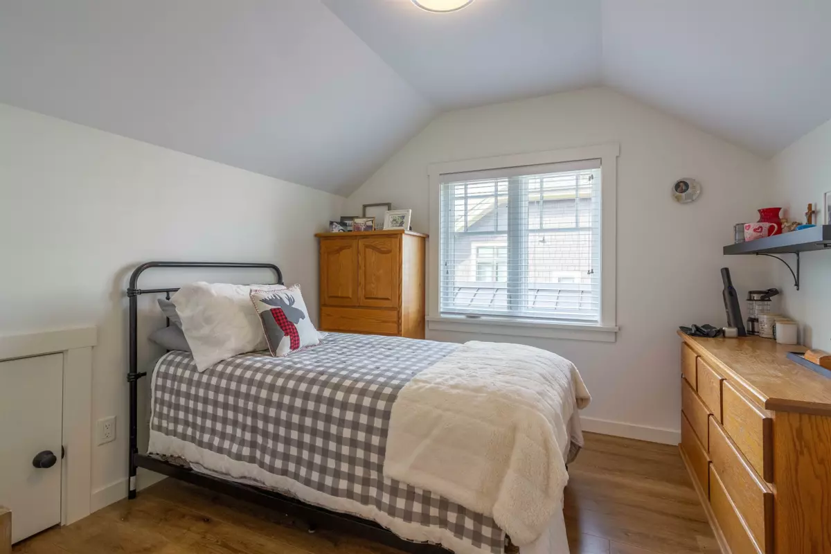 Office / Den Photo of 903 Walls Avenue, Coquitlam, BC