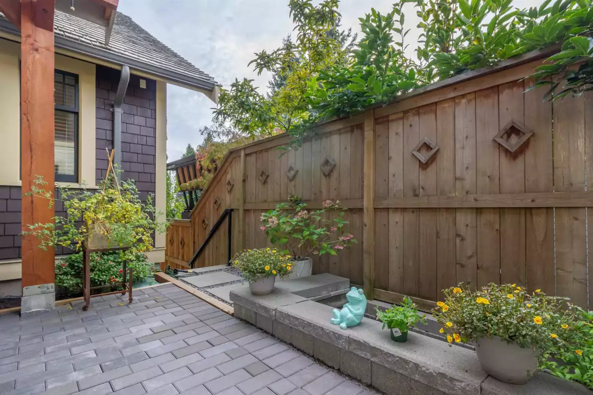 Outdoor Deck Photo of 903 Walls Avenue, Coquitlam, BC