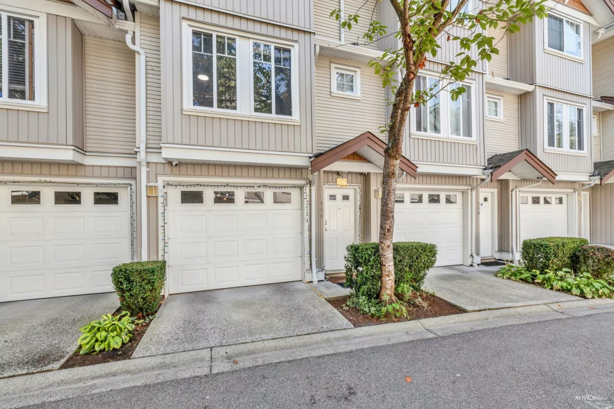 Living Room Photo of 111 12711 64 Avenue, Surrey, BC