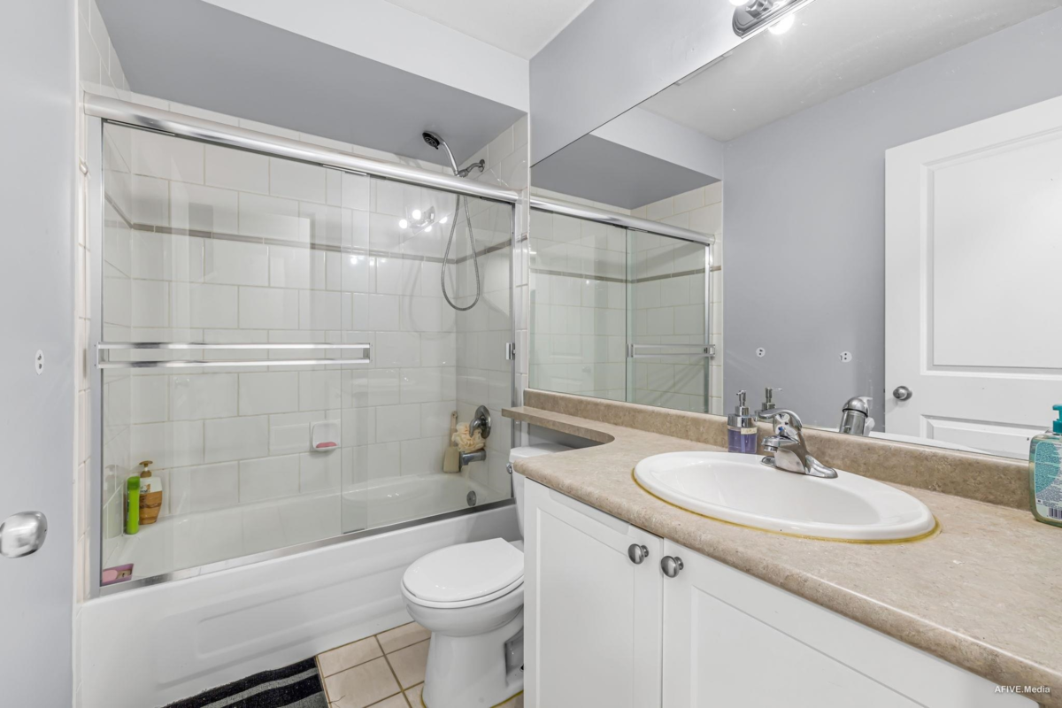 Loft / Bonus Room Photo of 111 12711 64 Avenue, Surrey, BC