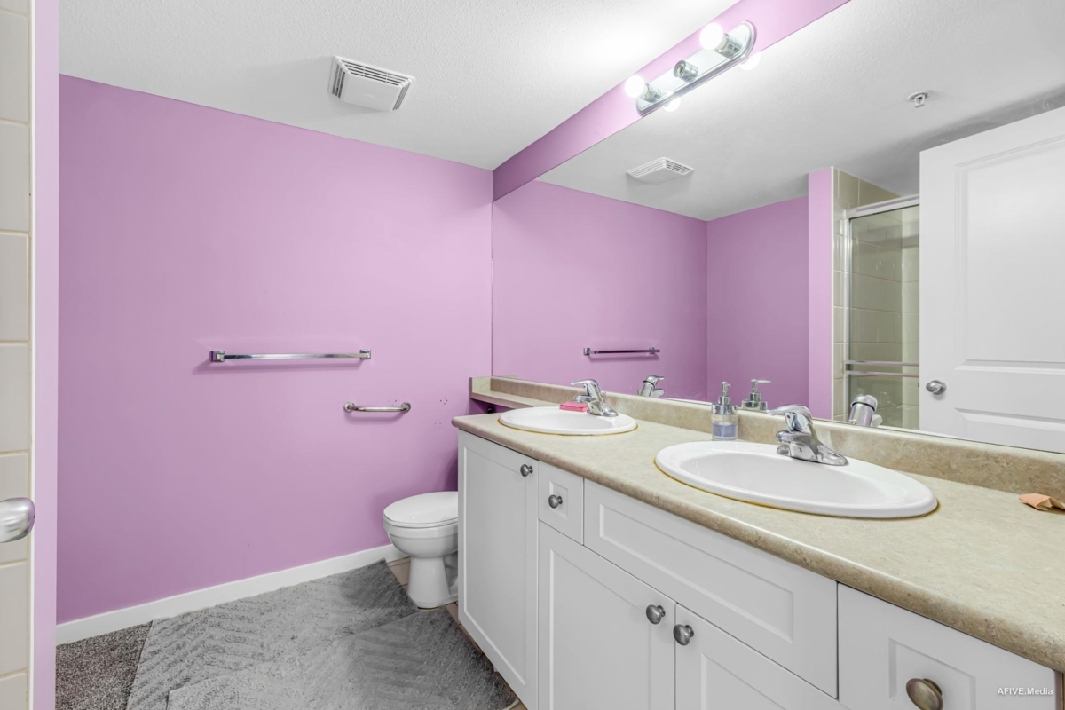 Office / Den Photo of 111 12711 64 Avenue, Surrey, BC