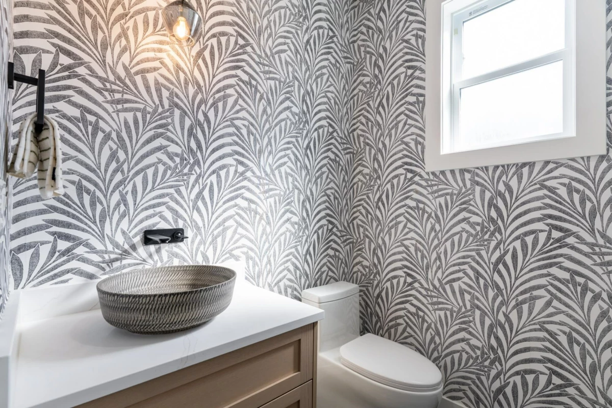 Basement Recreation Room Photo of 215 Mabel Street, New Westminster, BC