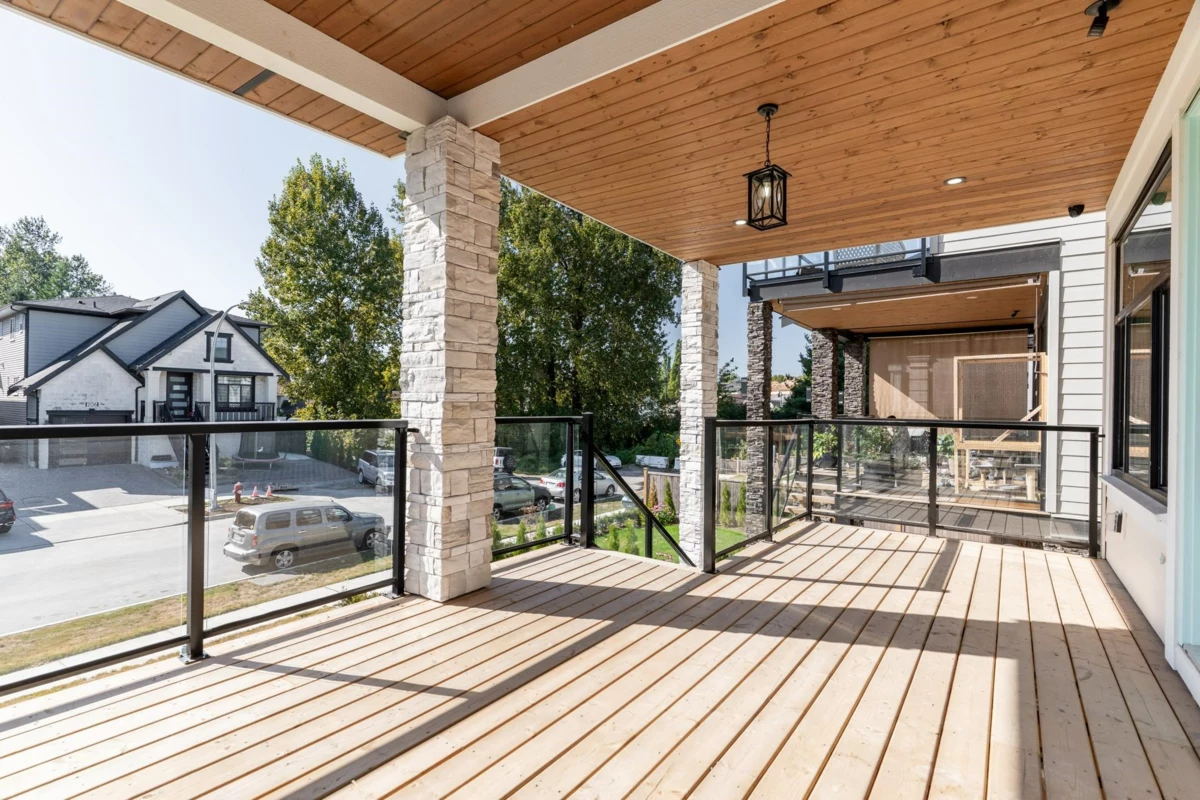 Dining Area Photo of 215 Mabel Street, New Westminster, BC