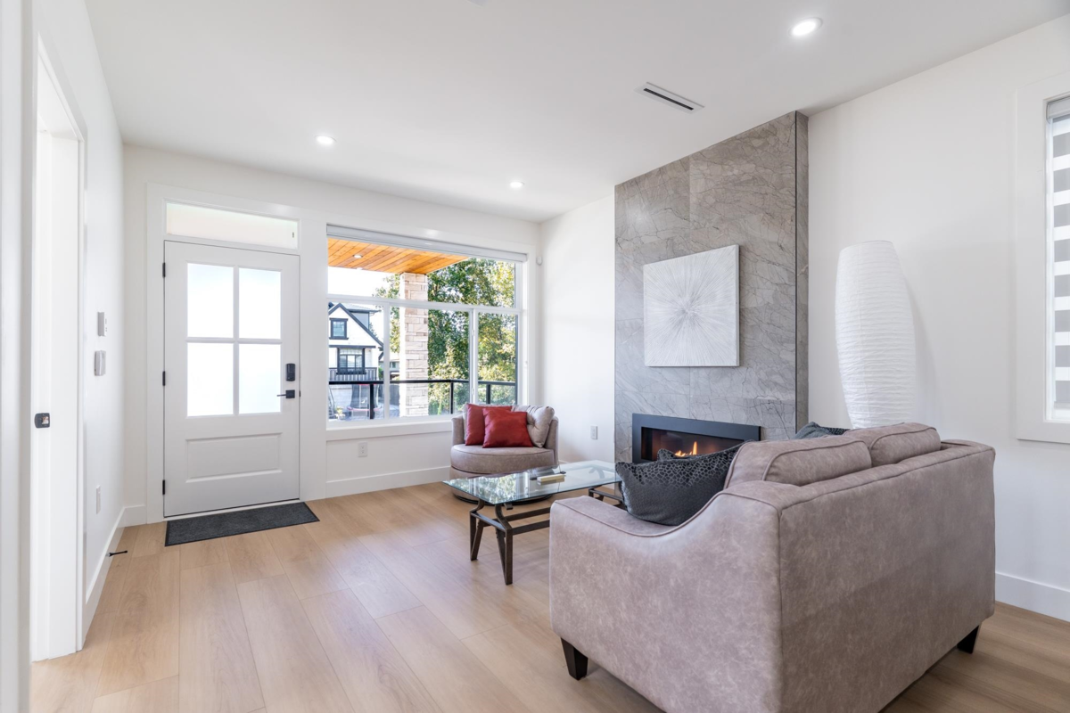 Primary Bedroom Photo of 215 Mabel Street, New Westminster, BC