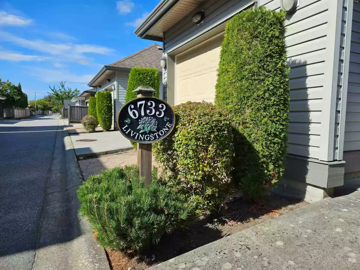 Laundry Room Photo of 1 6733 Livingstone Place, Richmond, BC