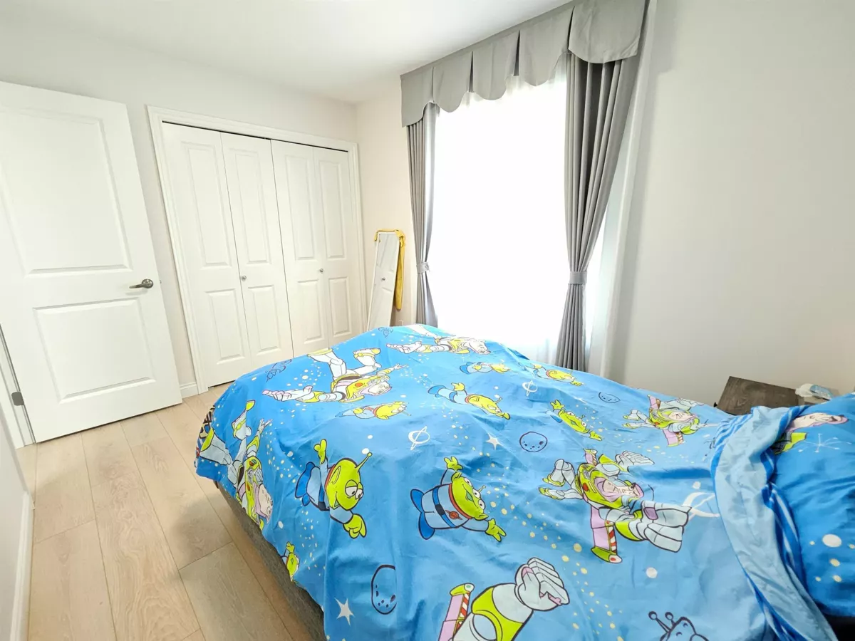 Powder Room Photo of 1 6733 Livingstone Place, Richmond, BC