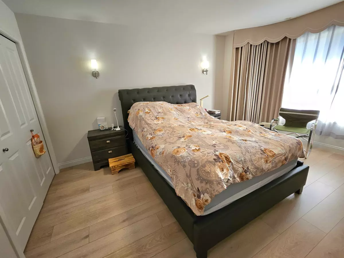 Walk-In Closet Photo of 1 6733 Livingstone Place, Richmond, BC