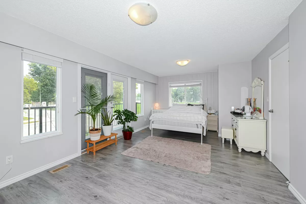 Family Room Photo of 1818 Fraser Avenue, Port Coquitlam, BC