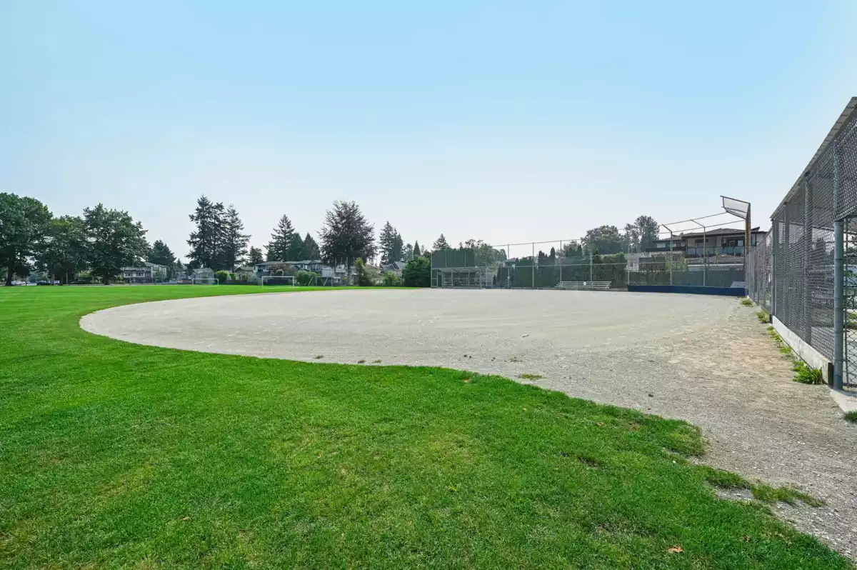 Garage Interior Photo of 1818 Fraser Avenue, Port Coquitlam, BC