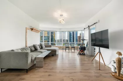 1005 6240 Mckay Avenue, Burnaby, BC, Burnaby — Apartment/Condo for sale