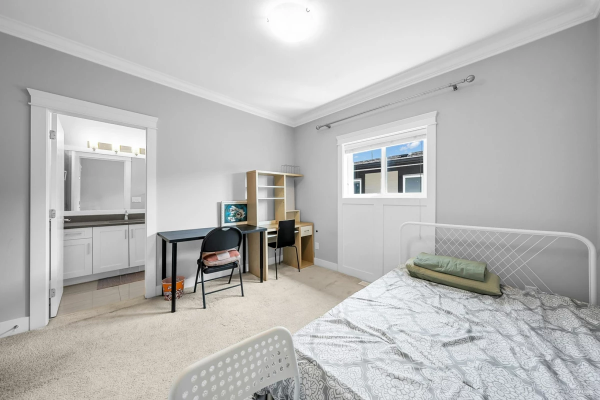 Hallway Photo of 1640 Como Lake Avenue, Coquitlam, BC