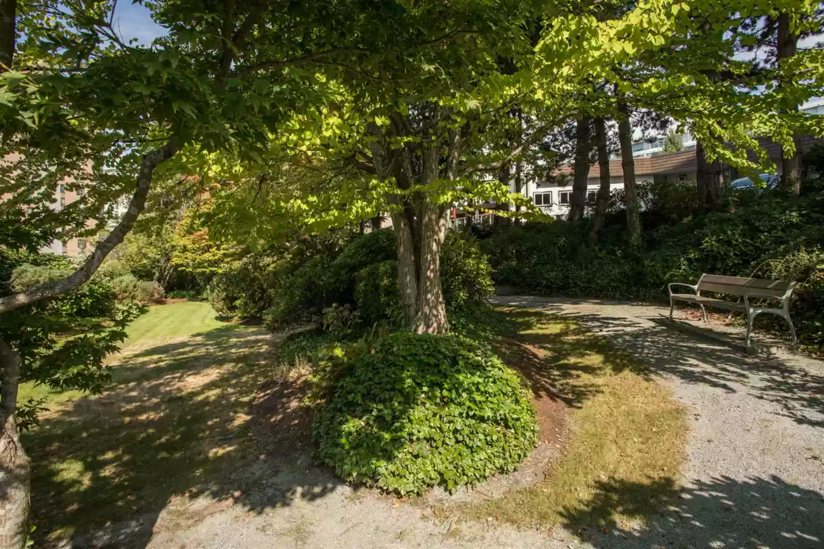 Outdoor Patio Photo of 1302 2203 Bellevue Avenue, West Vancouver, BC