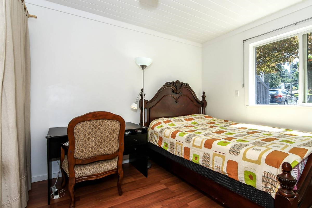 Walk-In Closet Photo of 1525 Elinor Crescent, Port Coquitlam, BC