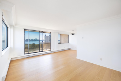 1202 444 Lonsdale Avenue, North Vancouver, BC, North Vancouver — Apartment/Condo for sale