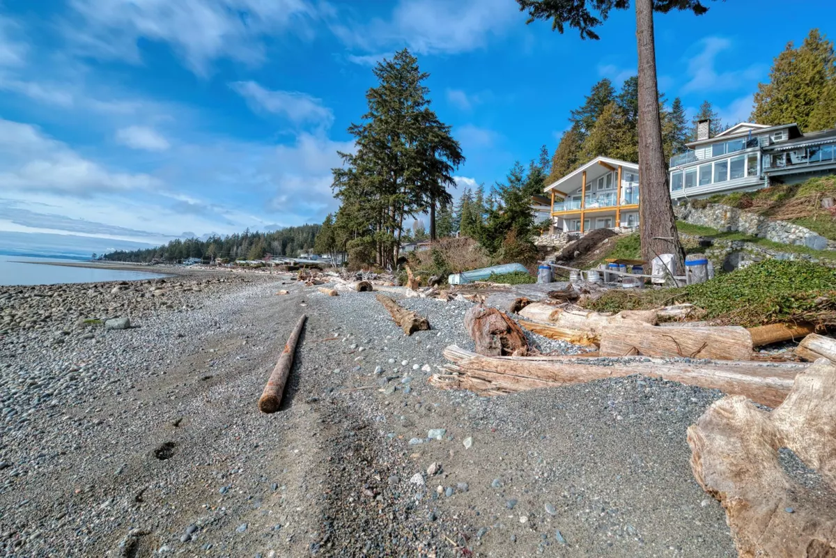 Aerial View of 6437 Sunshine Coast Highway, Sechelt, BC