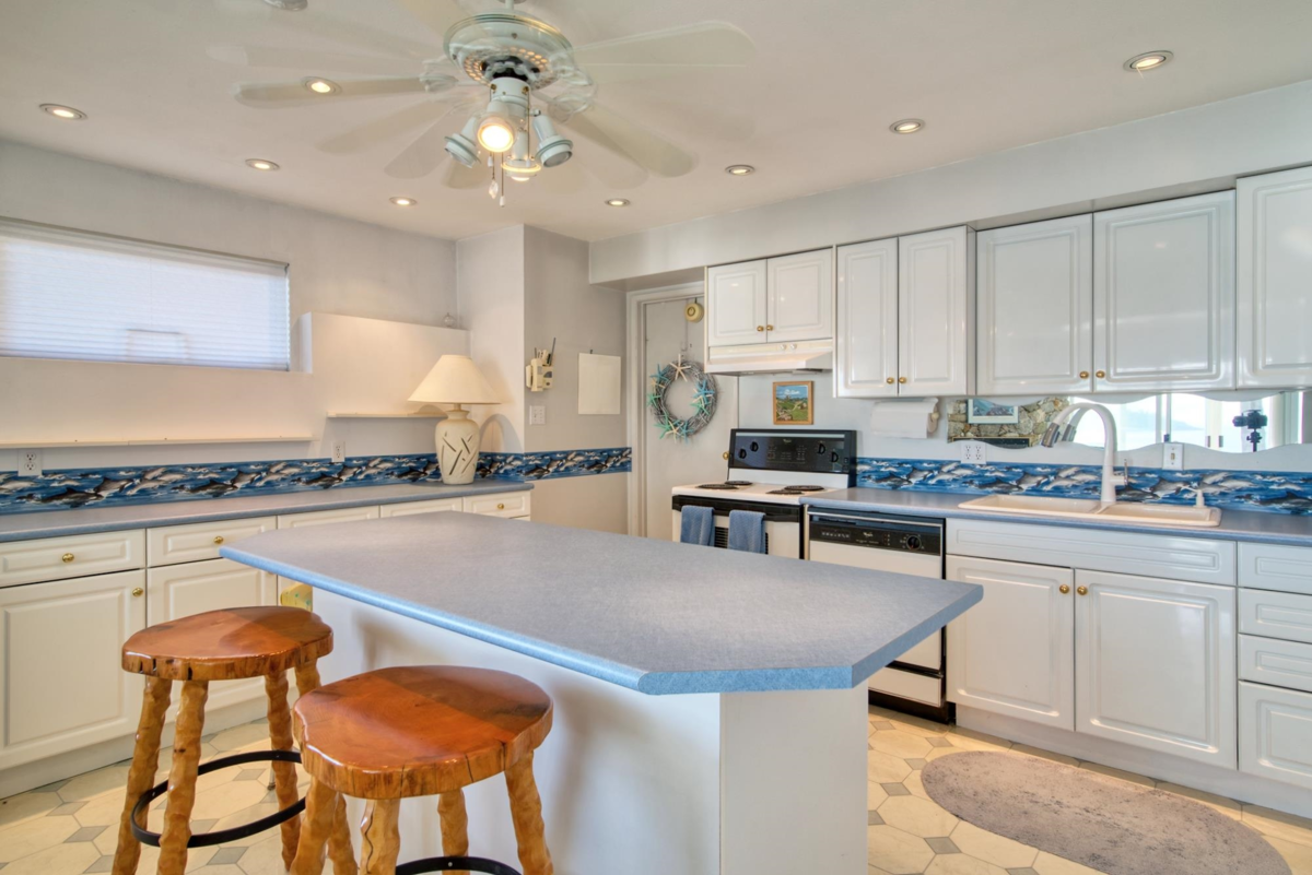 Backyard Photo of 6437 Sunshine Coast Highway, Sechelt, BC