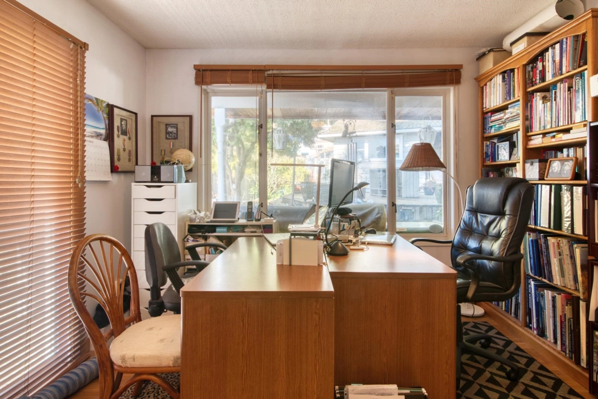 Garage Interior Photo of 6437 Sunshine Coast Highway, Sechelt, BC