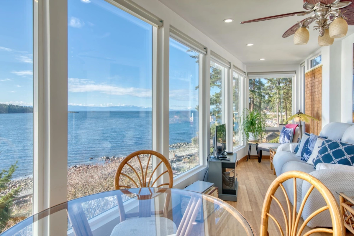 Walk-In Closet Photo of 6437 Sunshine Coast Highway, Sechelt, BC