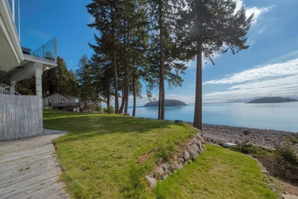 Community Amenities Photo (Clubhouse) of 6437 Sunshine Coast Highway, Sechelt, BC