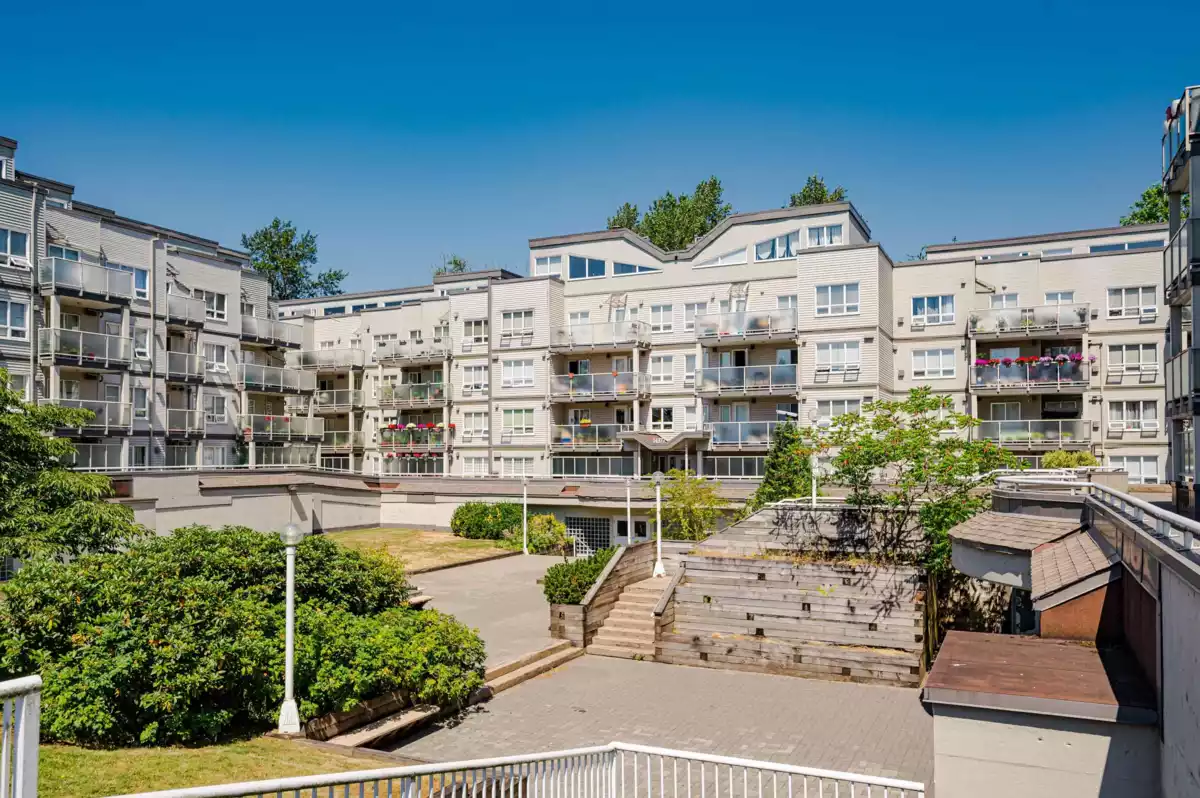 Exterior Rear Photo of 415 14377 103 Avenue, Surrey, BC