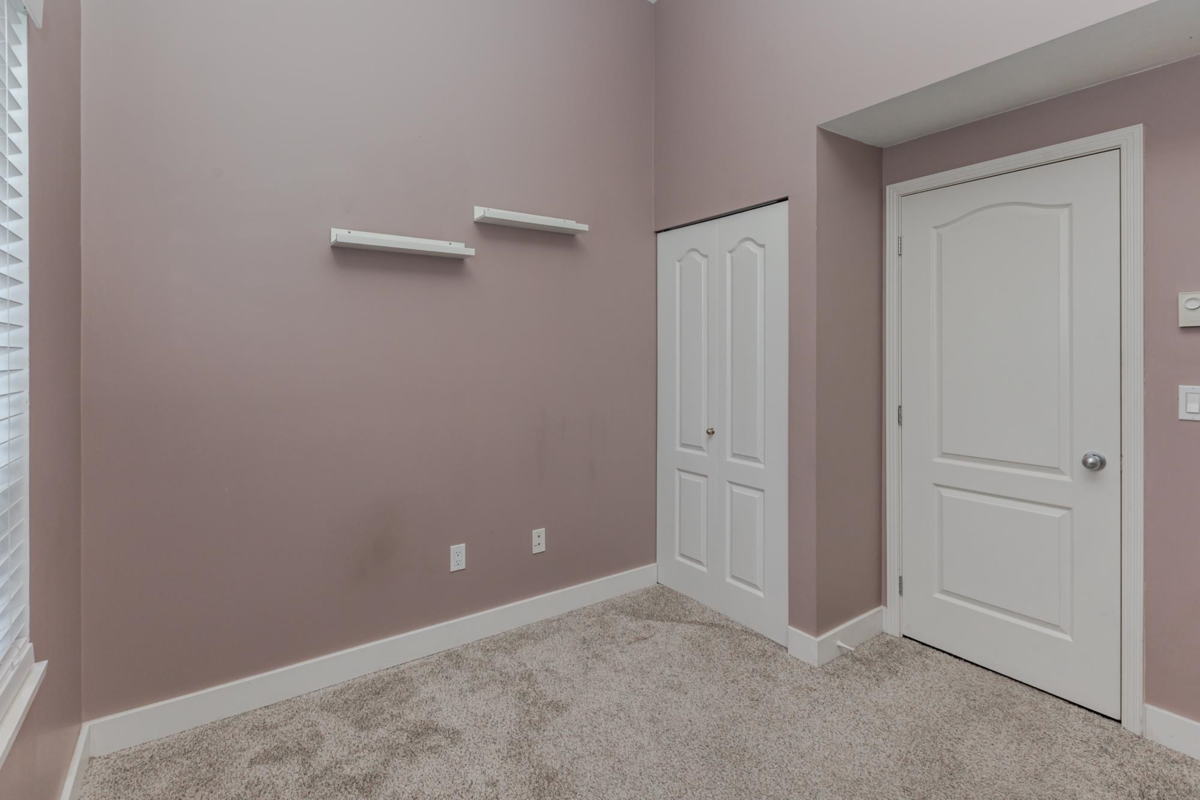 Hot Tub / Spa Photo of 415 14377 103 Avenue, Surrey, BC